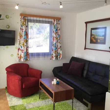 Sunnhaeusl * Mariapfarr